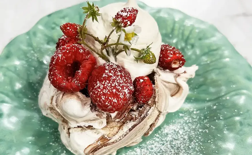 Chokladpavlova - Baka perfekt med våra proffstips!