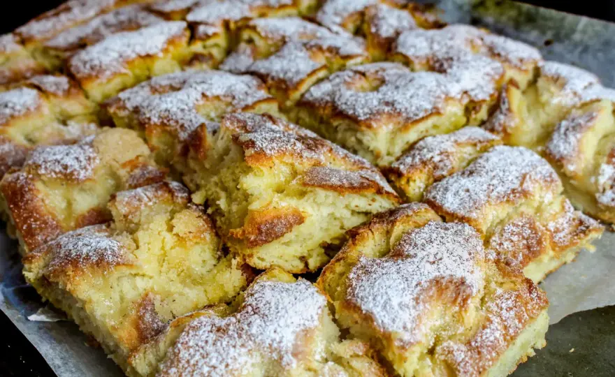 Bullar i långpanna - Baka enkelt saftiga bullar!