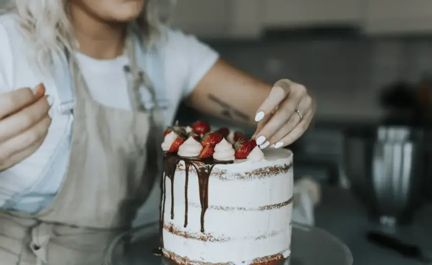 Snygga tårtor - Stabil fyllning och perfekt spritsning!