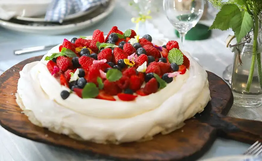 Pavlova - Baka den perfekt varje gång med våra tips